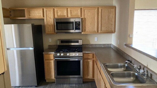 Building Photo - 11884 Auburn Sands Dr