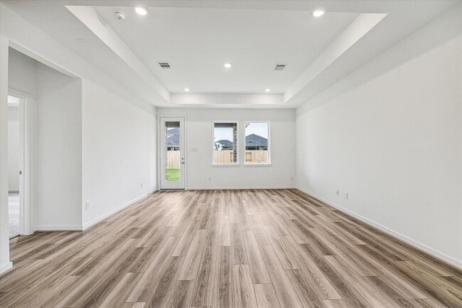 Building Photo - 9614 Angelina Water Dr
