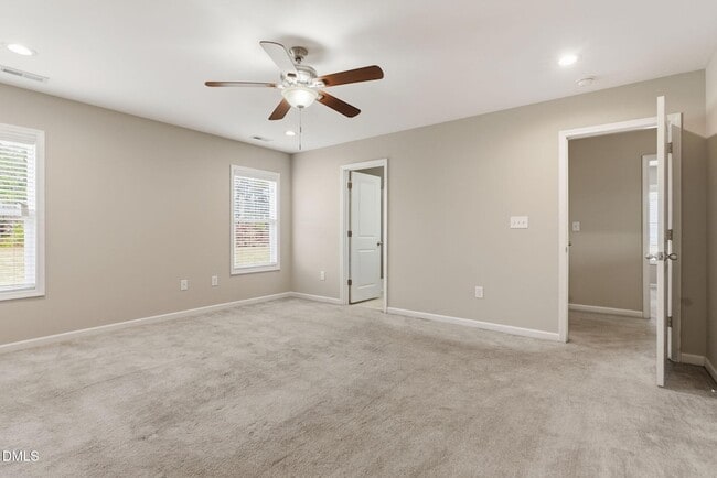 Building Photo - 48 Weathervane Dr.