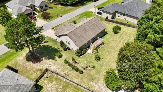 Building Photo - 76 Deep Clay Cir