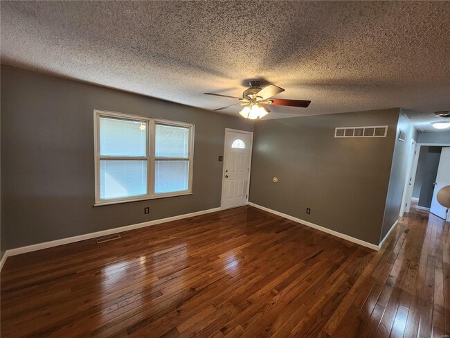 Building Photo - 720 Islamorada Dr