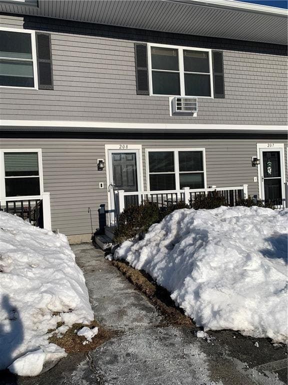 Building Photo - 200 Post Rd