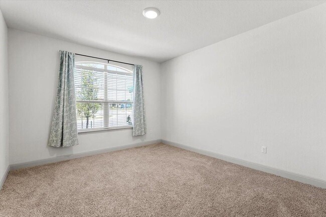 Building Photo - 18017 Nepi Dr