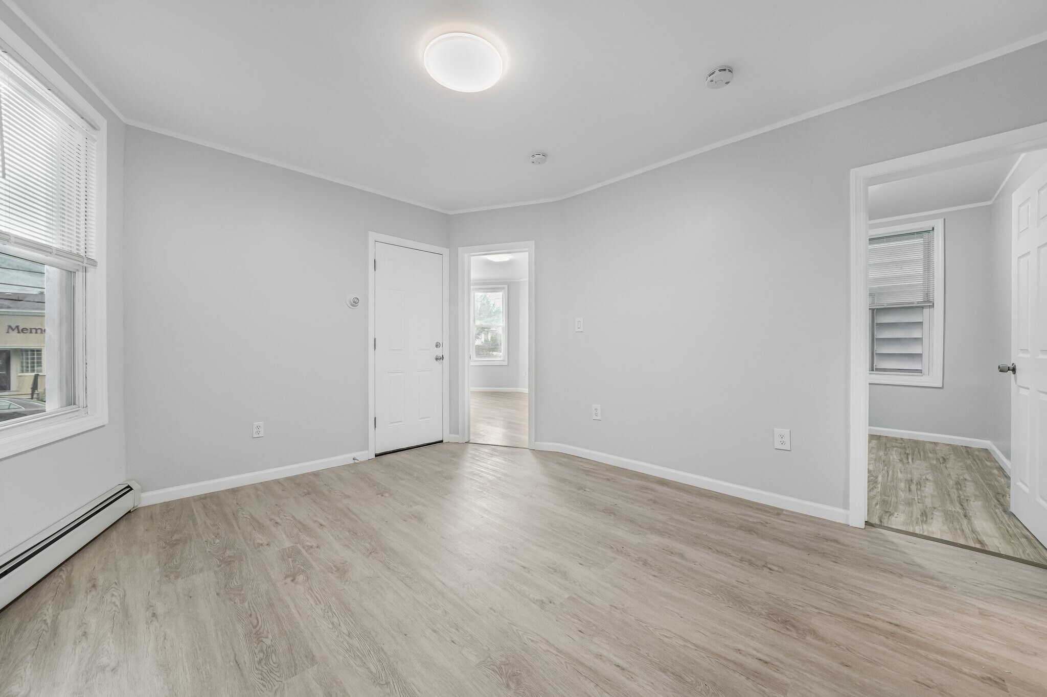 Sideview of Living Room - 20 Michigan Ave