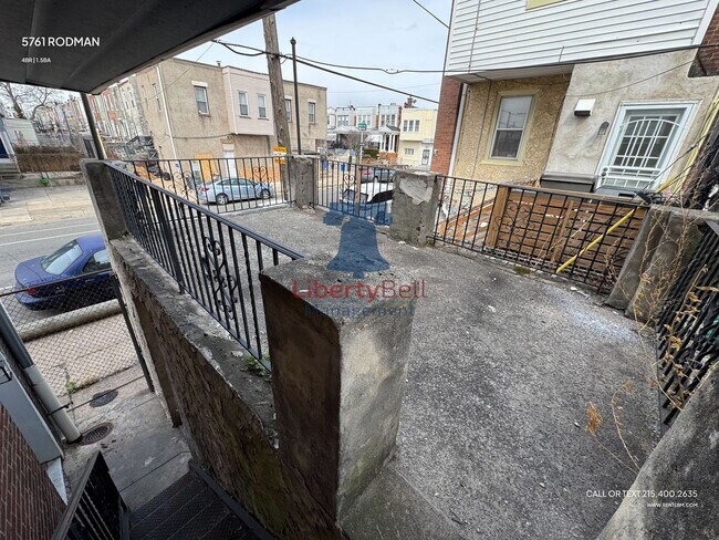 Building Photo - 5761 Rodman St