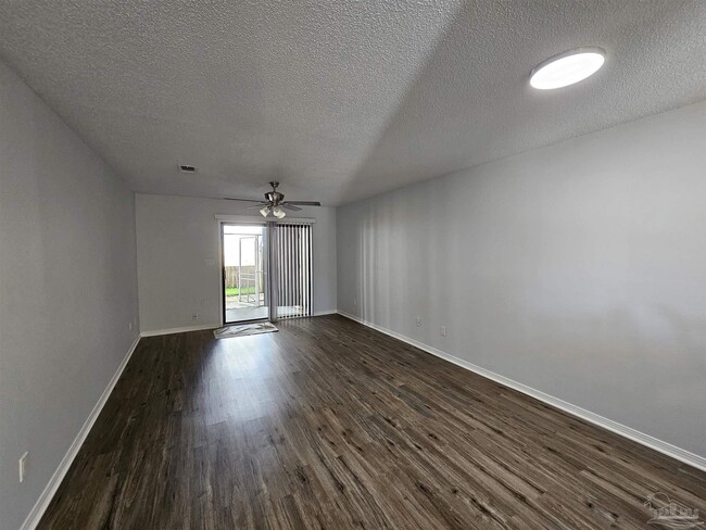Building Photo - 1275 College Pkwy