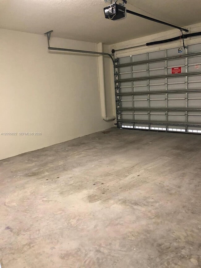 Building Photo - 10309 NW 66th St