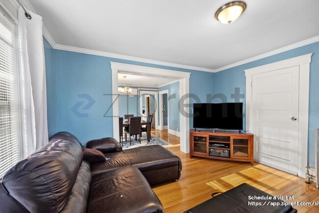 Building Photo - 110 Aberdeen St