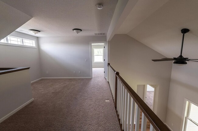 Building Photo - 5205 Pigeon Creek Ct
