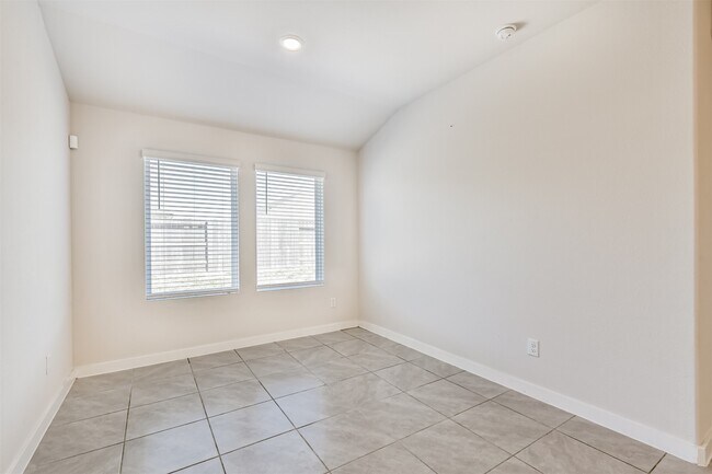 Building Photo - 10406 Hermann Trace