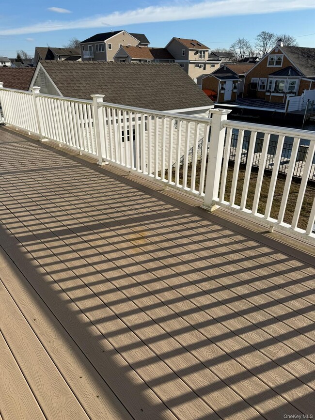 Building Photo - 16 Cape Rd