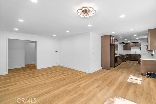 Building Photo - 8938 Duarte Rd