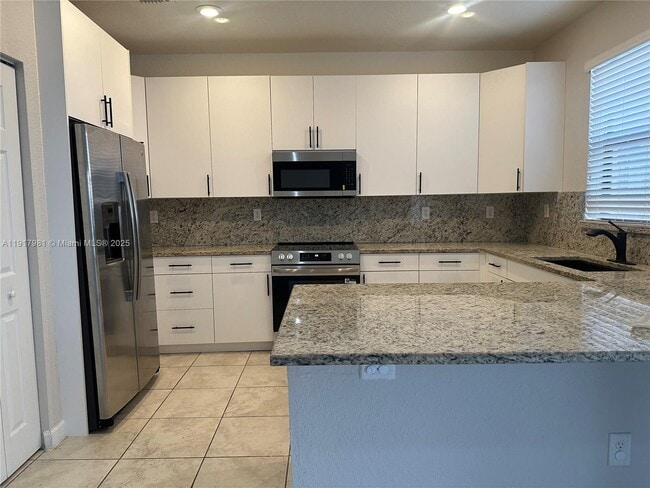 Building Photo - 15069 SW 119th Way