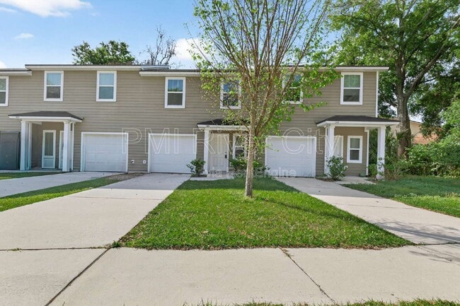 Building Photo - 7608 Rain Forest Dr N