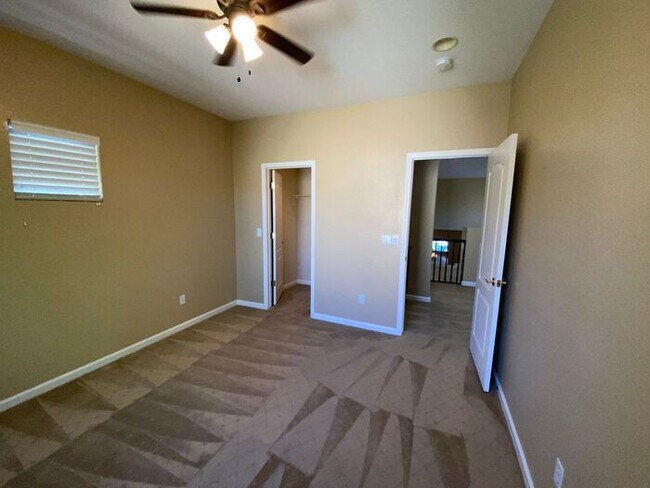 Building Photo - Wingfield Springs/Red Hawk Golf Course - E...
