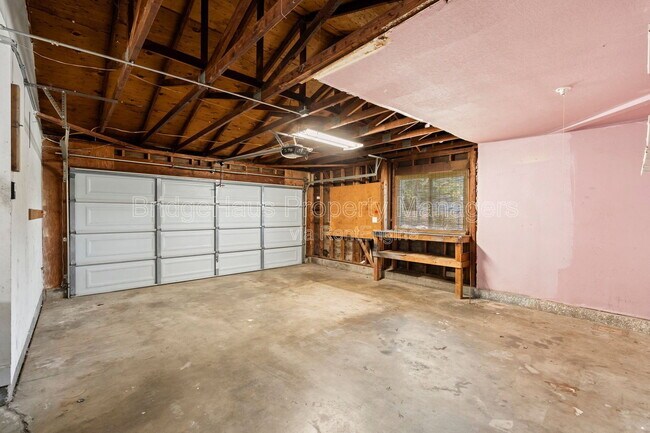 Building Photo - 4181 Galbar St