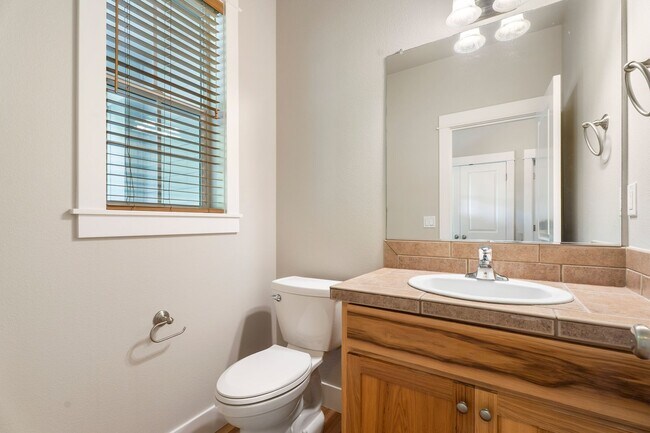 Building Photo - 345 Timber Creek Dr