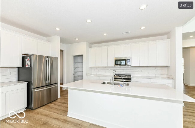 Building Photo - 5155 Summerton St