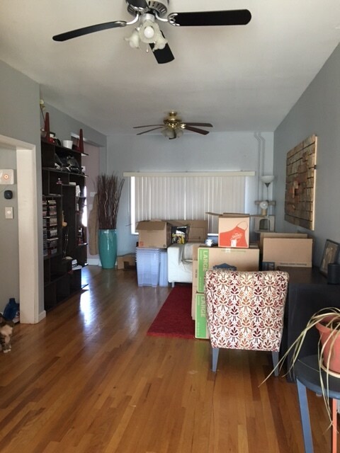 Building Photo - 742 3rd St