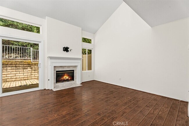 Building Photo - 5847 E Rocking Horse Way