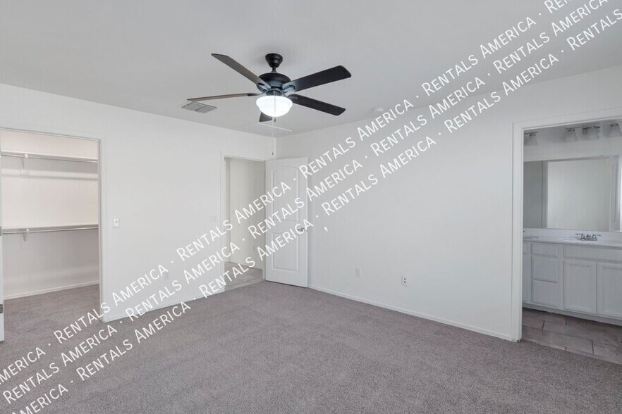 Building Photo - 8755 E Stone Meadow Cir