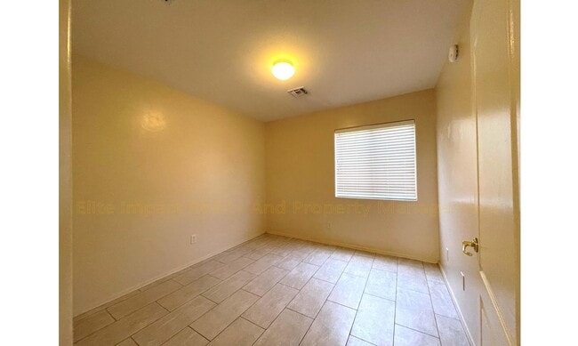 Building Photo - 10844 S Lake Gambusi Dr
