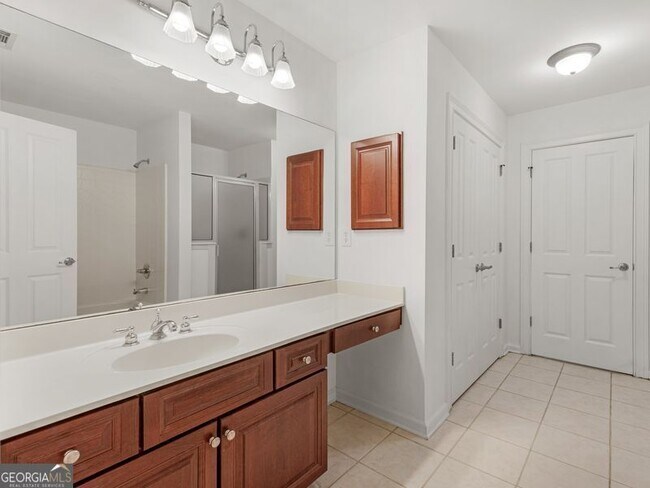 Building Photo - 5074 Healey Dr