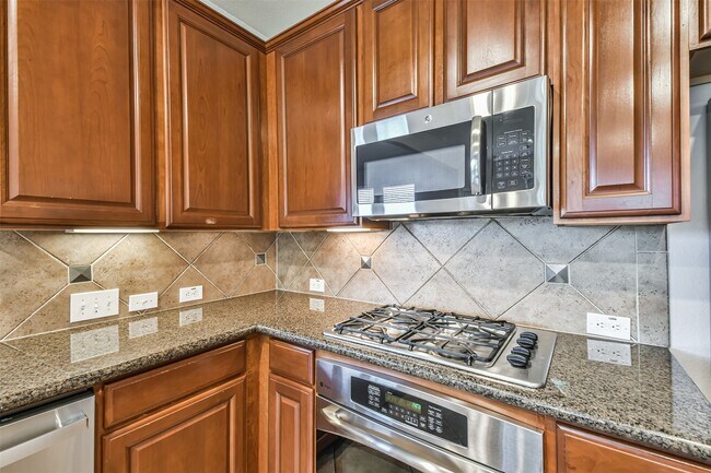 Building Photo - 9506 Gramond Hall Ct