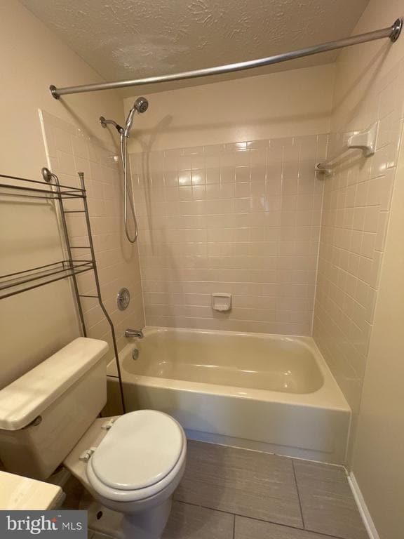 Building Photo - 6013 Same Song Square