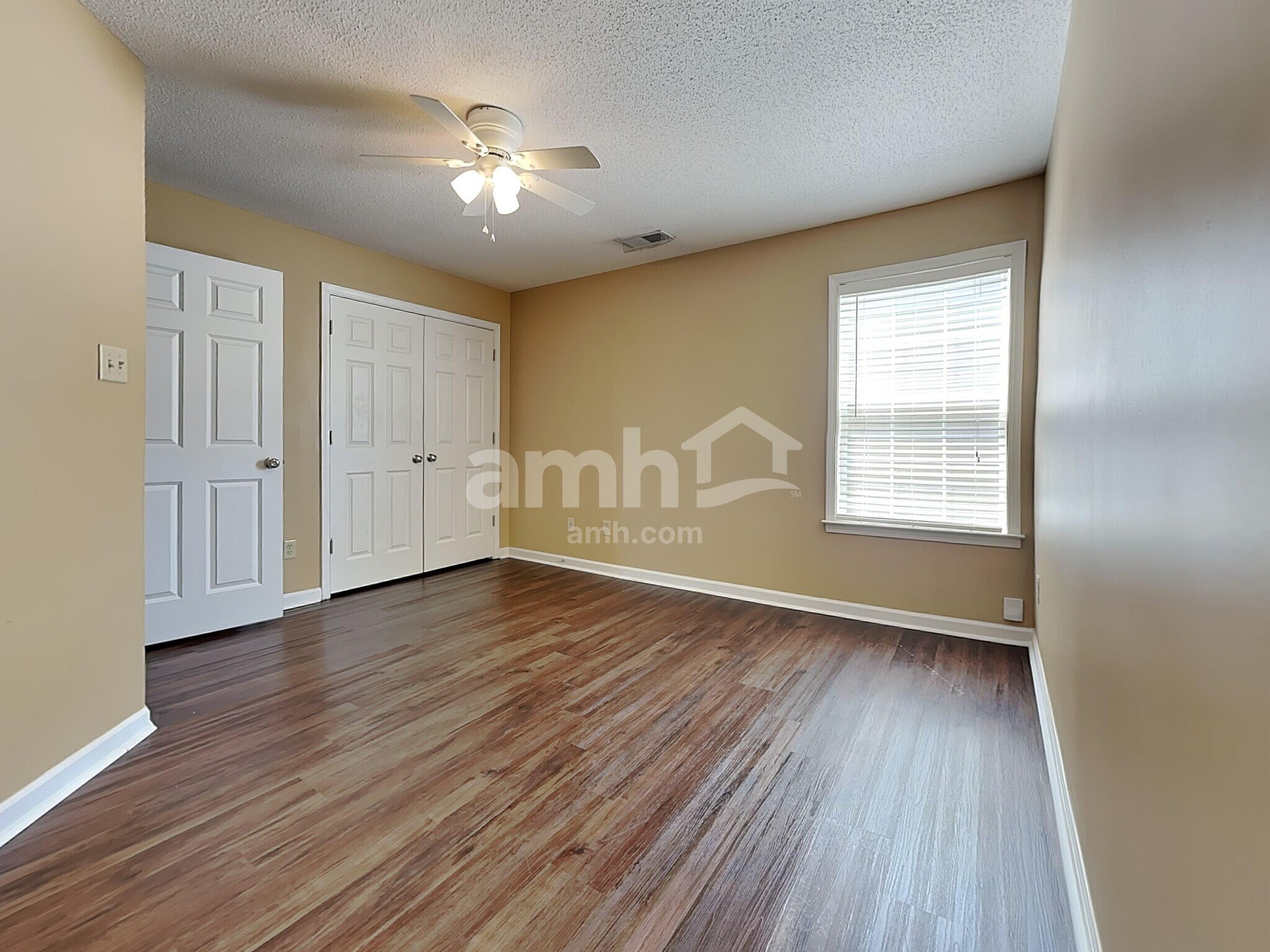Building Photo - 8739 Overcup Oaks Dr