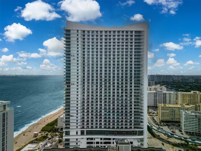 Building Photo - 4111 S Ocean Dr