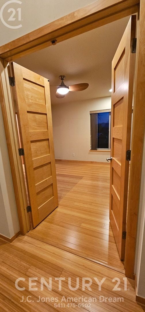 Building Photo - Spectacular Views in the Heart of Applegate Wine Country