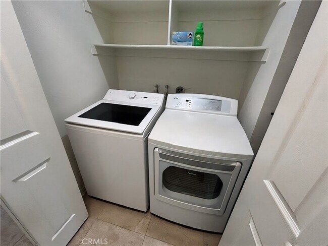 Building Photo - 79740 Ave 42