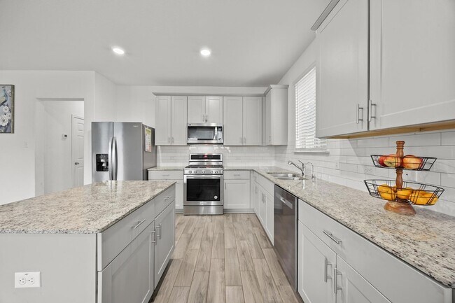 Building Photo - 124-A Banyon Drive