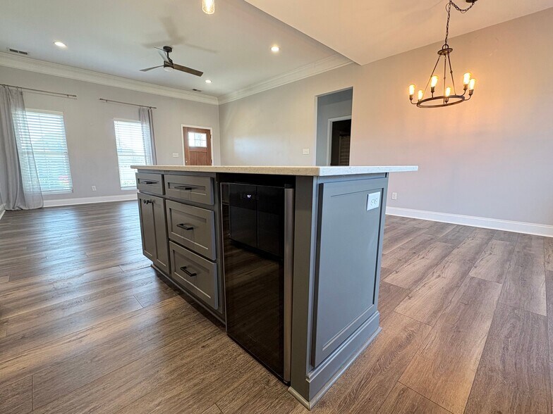 Building Photo - 2883 Alden Glenn Ct