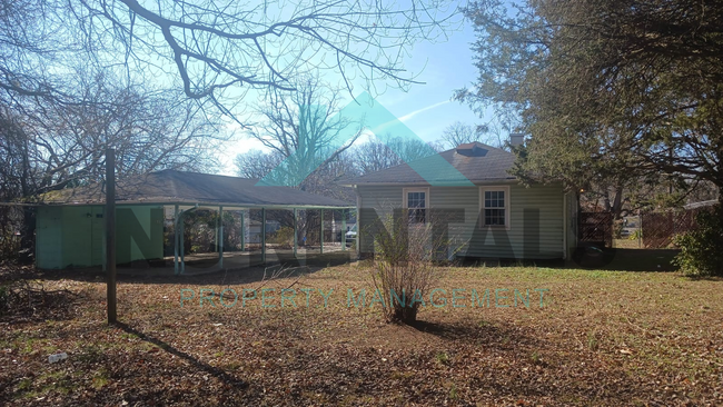 Building Photo - Delightful 3-Bed & 1-Bath in Winston-Salem