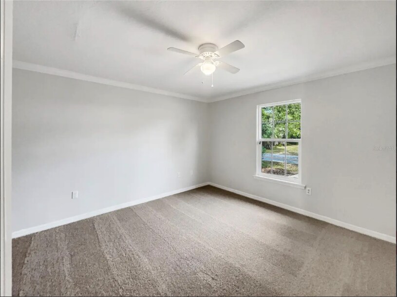 Building Photo - 1304 E Carolina Ave