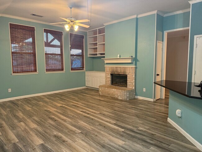Building Photo - 224 Lake Texoma Dr