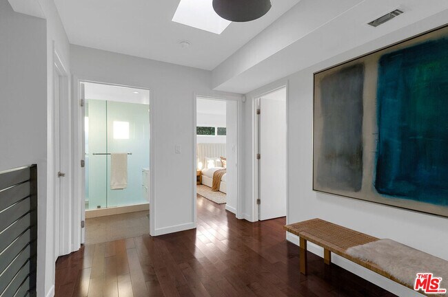 Building Photo - 3360 Ley Dr