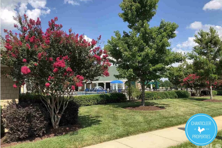 Building Photo - 49 Nuthatch