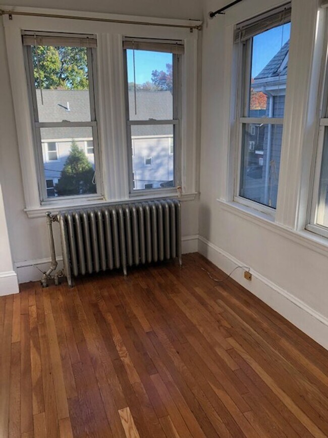 Building Photo - WOW!!! RENOVATED BRIGHTON CENTER 4 BED/2 BATH W/PARKING AVAIL 9/1