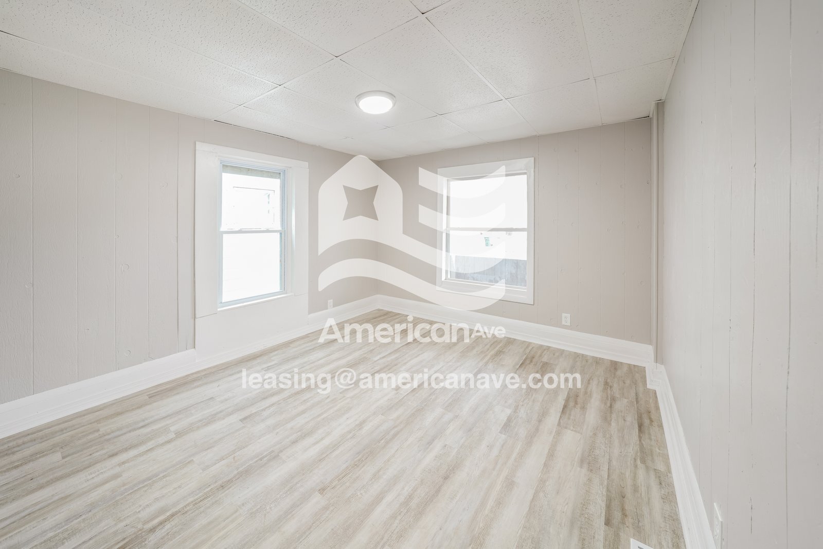 Building Photo - 593 Emerson St