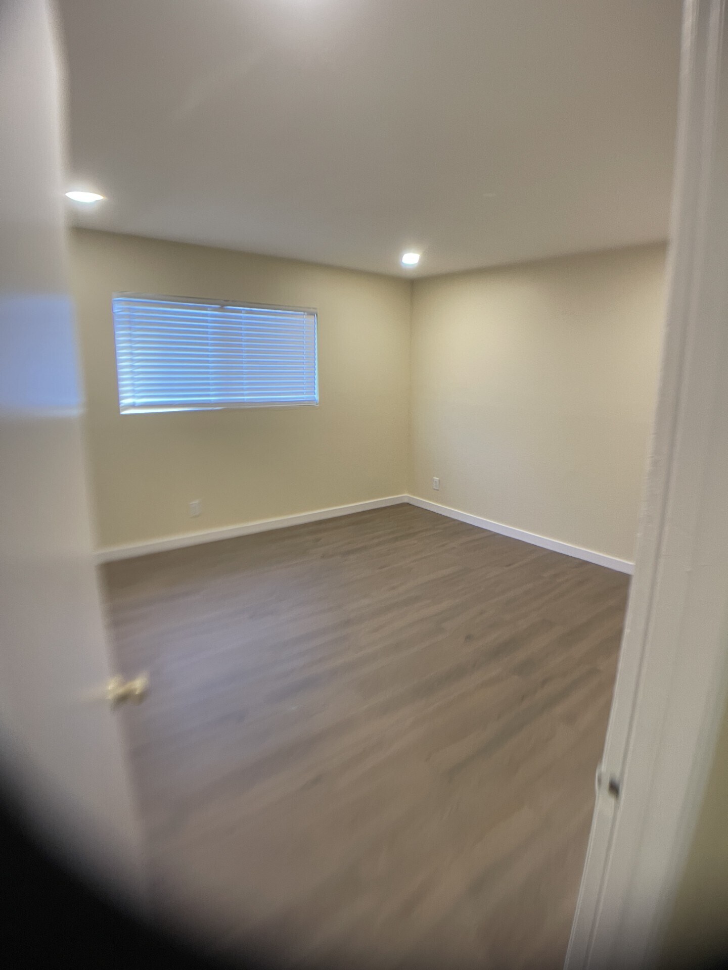 Building Photo - 9019 Cedros Ave