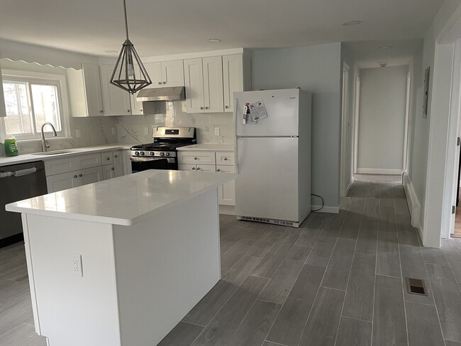 Building Photo - 36 Dartmouth St