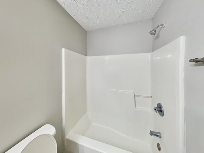 Building Photo - 11106 Waterfield Ln