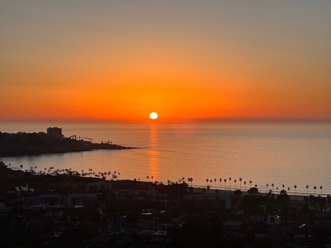 Building Photo - Modern Ocean View Home in La Jolla 4 Bed, 3 Bath