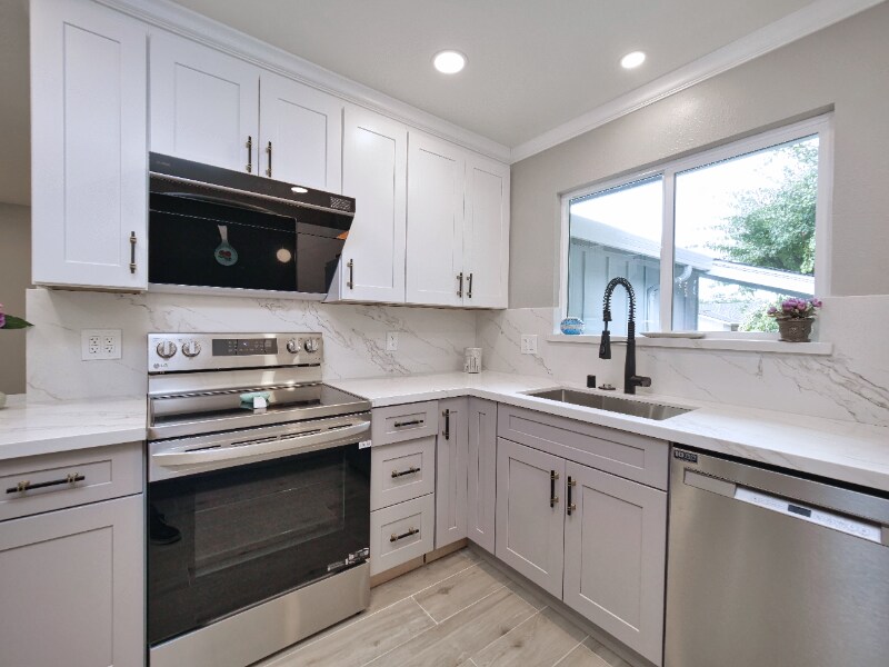 Building Photo - 5024 Winsford Ct