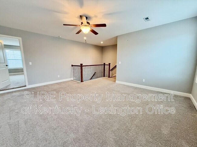 Building Photo - 242 Ikebana Dr