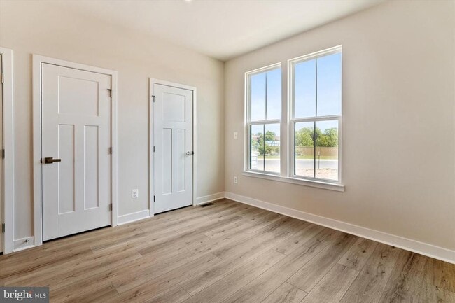 Building Photo - 4328 Ellipse Ter