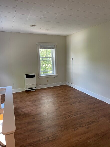 Building Photo - 237 M Aly